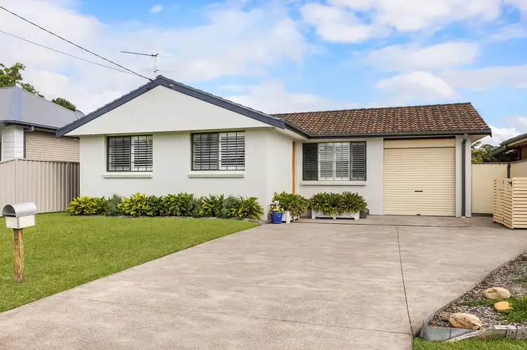 Main view of Homely house listing, 4 Shamrock Drive, Berkeley Vale NSW 2261