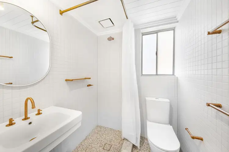 Fifth view of Homely apartment listing, 3/4 Francis Street, Bondi Beach NSW 2026