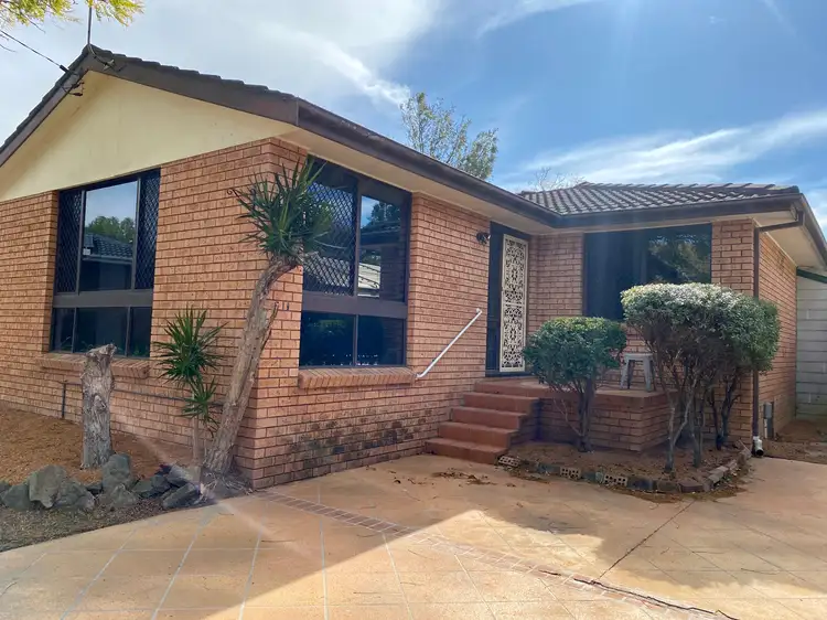 6 Benney Close, West Nowra NSW 2541