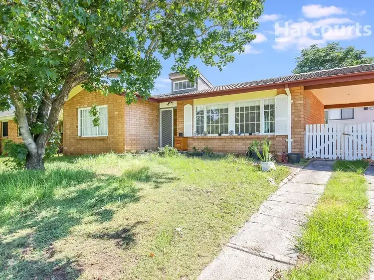 35 Greenoaks Avenue, Bradbury NSW 2560