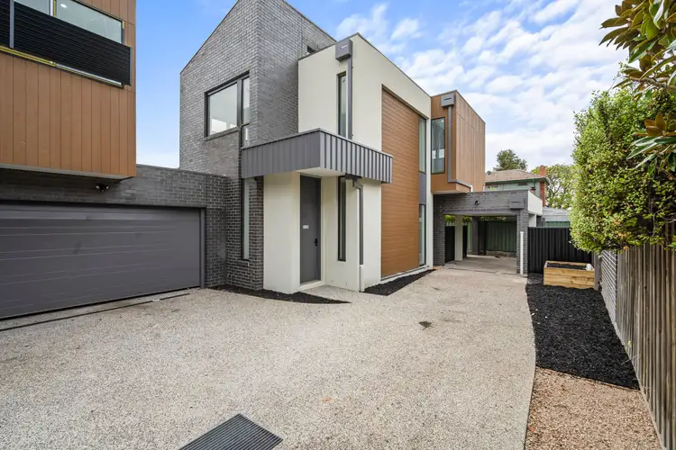 2/32 Galeka Street, Coburg North VIC 3058
