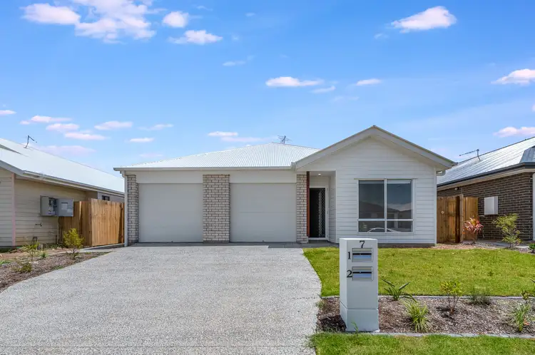 2/7 Claireview Street, Logan Reserve QLD 4133