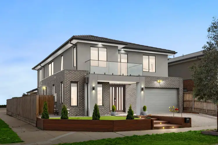 Second view of Homely house listing, 31 Verona Crescent, Fraser Rise VIC 3336