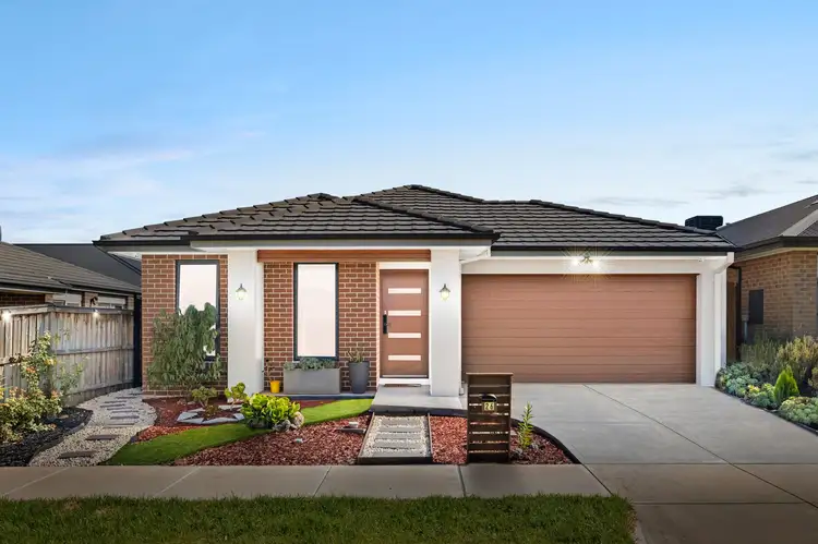 26 Mervyn Way, Mambourin VIC 3024