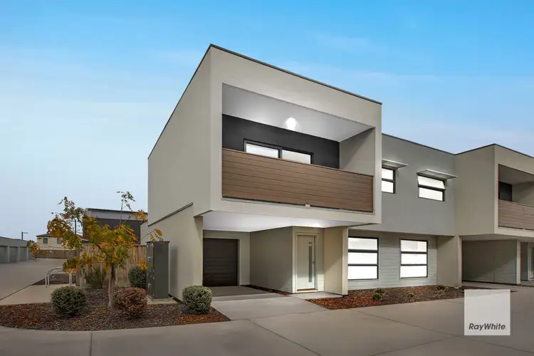 15 Melotte Place