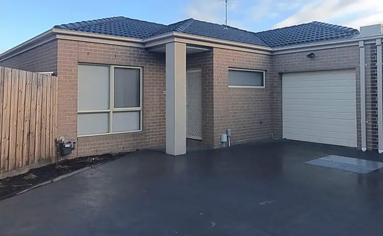 2/4 Rosamond Way, Epping VIC 3076