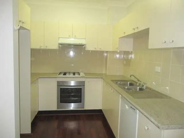 24/20-26 Leonay Street, Sutherland NSW 2232