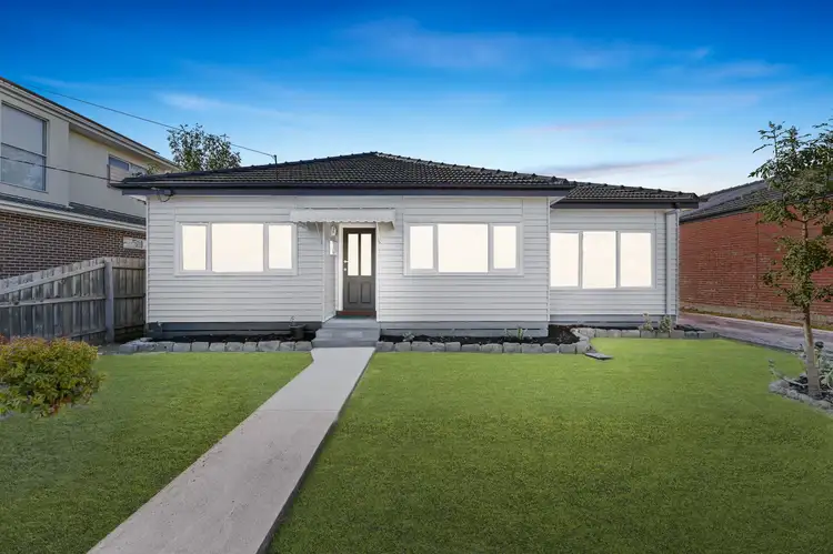 3 Maltarra Street, Clayton South VIC 3169
