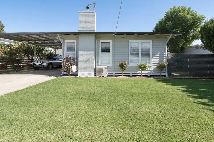 168 Stradbroke Avenue, Swan Hill VIC 3585