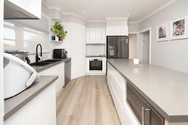Sixth view of Homely house listing, 168 Stradbroke Avenue, Swan Hill VIC 3585