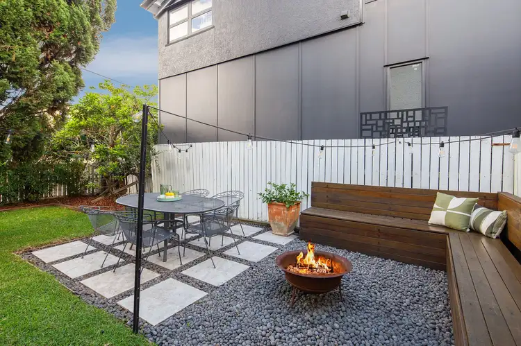 2/29 Barker Street, New Farm QLD 4005