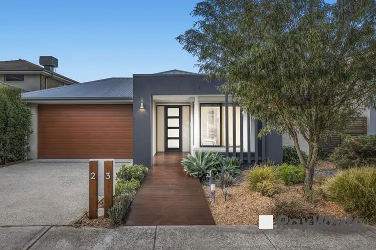 23 Rossiter Retreat, Cranbourne North VIC 3977