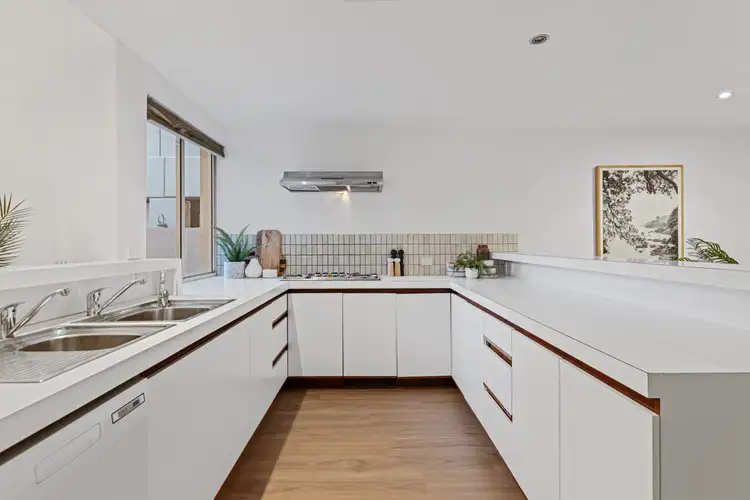 Sixth view of Homely apartment listing, 3/6 Bellevue Terrace, West Perth WA 6005