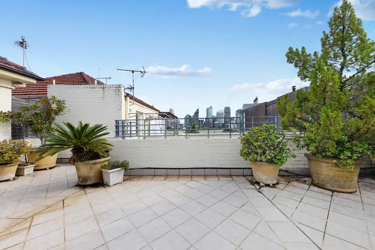Fifth view of Homely studio listing, 304/10B Challis Avenue, Potts Point NSW 2011