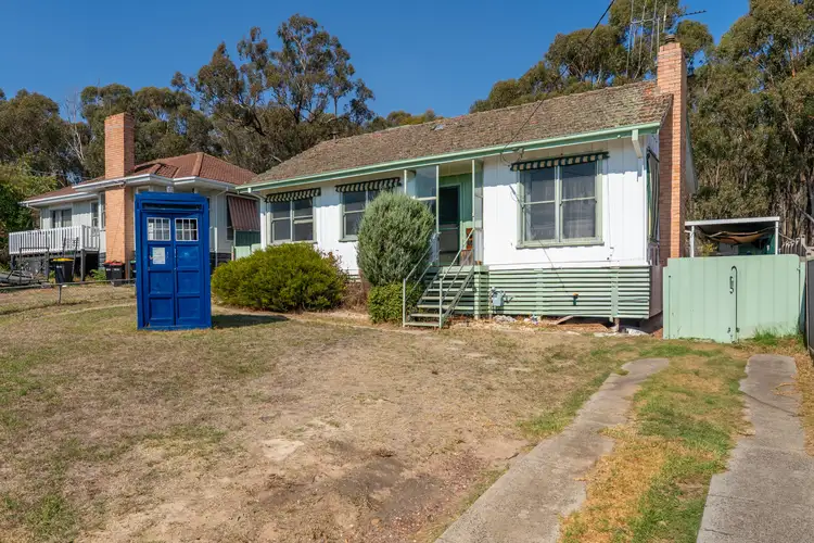 43 Chisholm Crescent, Seymour VIC 3660