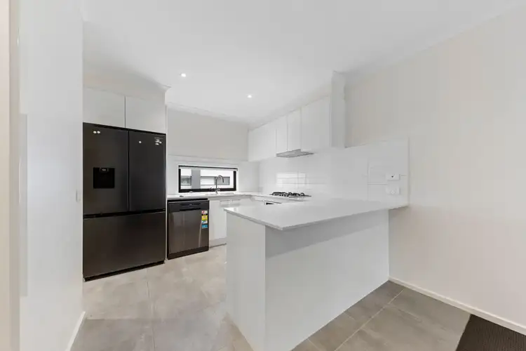 Fourth view of Homely unit listing, 9/1 Village Way, Pakenham VIC 3810