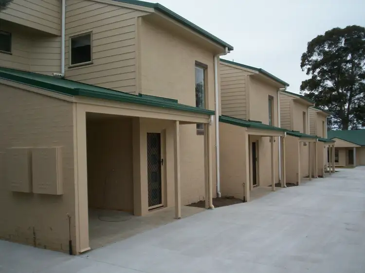 8/24 Murray Street, Pittsworth QLD 4356