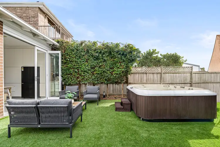 8 Bon Accord Avenue, Bondi Junction NSW 2022