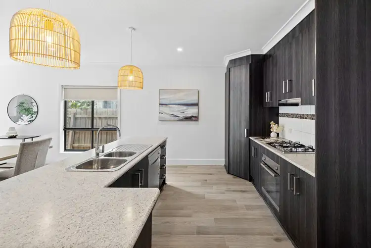 Fifth view of Homely house listing, 38 Egan Close, Werribee VIC 3030