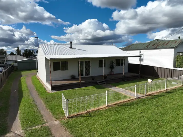 54 Taylor Street, Glen Innes NSW 2370