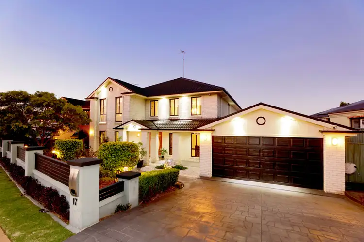 17 Branksome Way, Glenmore Park NSW 2745