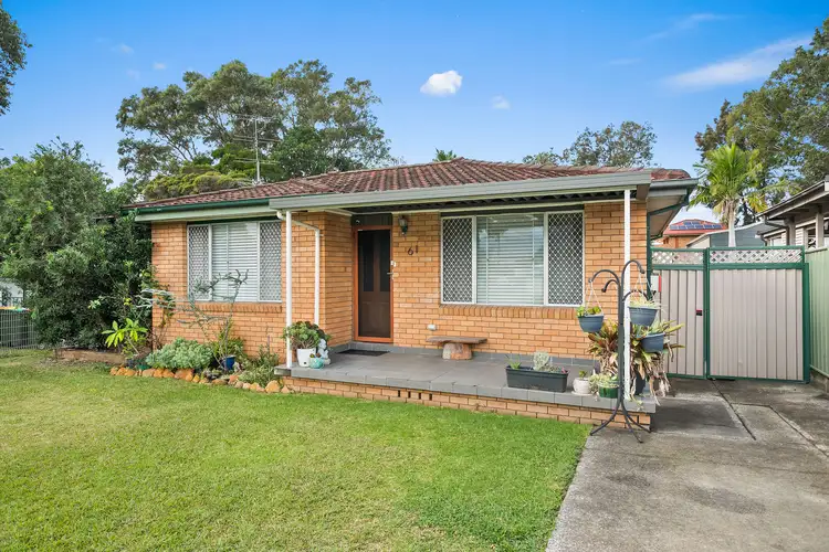 61 Elm Street, Albion Park Rail NSW 2527