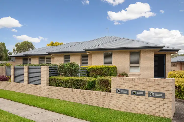 1/6 Queen Street, Warners Bay NSW 2282