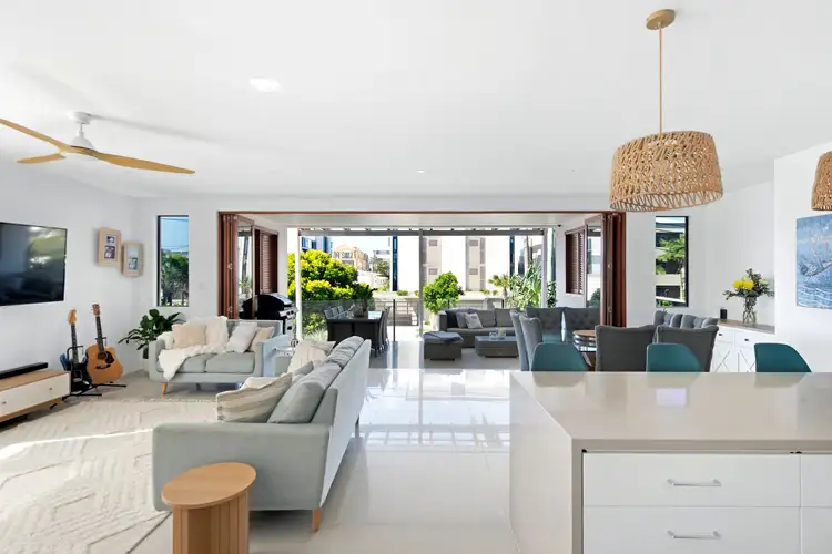 1/92 Seagull Avenue, Mermaid Beach QLD 4218