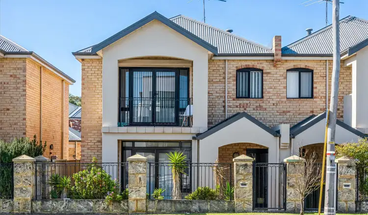 22/9 Healy Road, Hamilton Hill WA 6163
