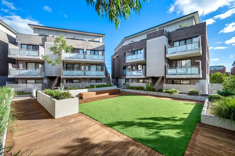 11/1 Glenmore Ridge Drive, Glenmore Park NSW 2745