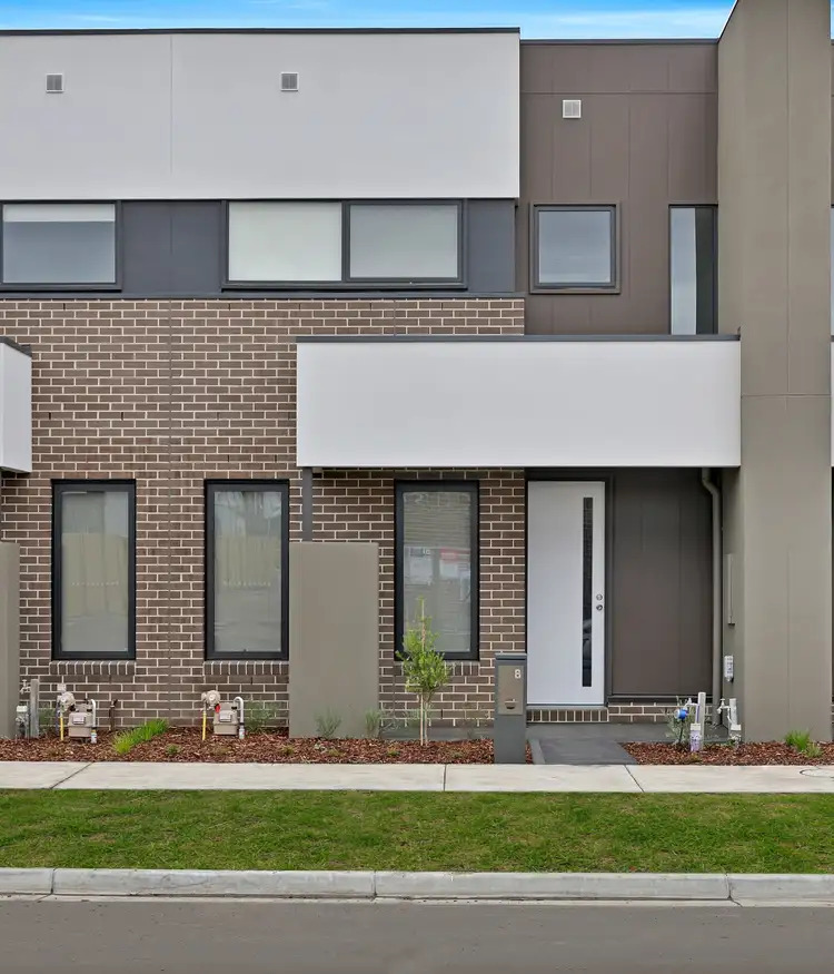 8 Growling Crescent, Wollert VIC 3750