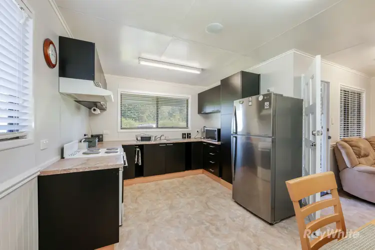 Sixth view of Homely house listing, 19 Donelly Street, Mount Perry QLD 4671