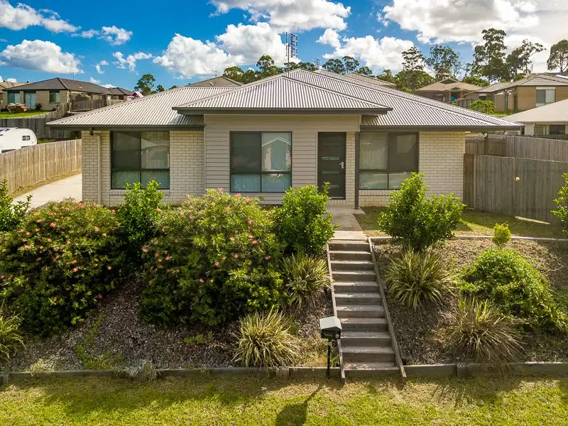 Main view of Homely house listing, 2/8 Trafalgar Court, Southside QLD 4570