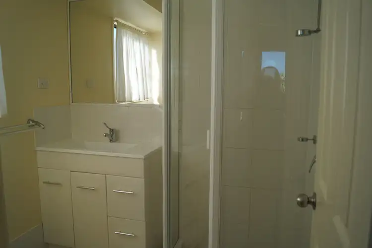 Fifth view of Homely house listing, 10 Mitchell Street, Emerald QLD 4720