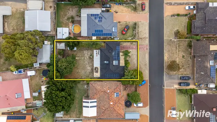 7 Iseppi Street, Waroona WA 6215
