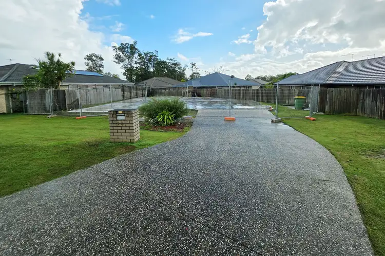14 Mothership Drive, Berrinba QLD 4117