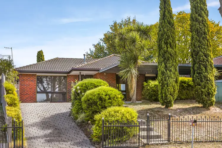 15 Magnolia Boulevard, Meadow Heights VIC 3048