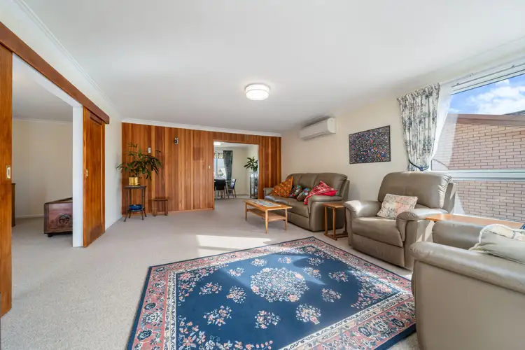 Fifth view of Homely house listing, 8 Webb Place, Weetangera ACT 2614