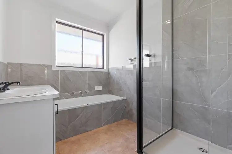 Fifth view of Homely house listing, 8 Cumming Drive, Hoppers Crossing VIC 3029