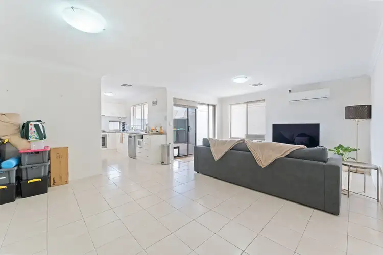 Sixth view of Homely house listing, 4/9 Wattlebird Way, Baldivis WA 6171