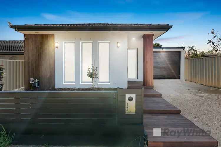 13 Mary Street, Hampton Park VIC 3976