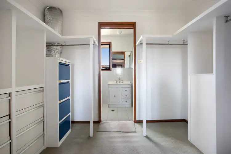 Sixth view of Homely house listing, 18 Samuel Foster Drive, South Penrith NSW 2750