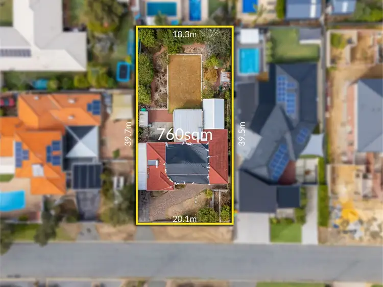 4 Farnley Way, Duncraig WA 6023