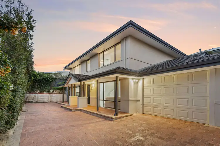 17A Raleigh Road, Sorrento WA 6020