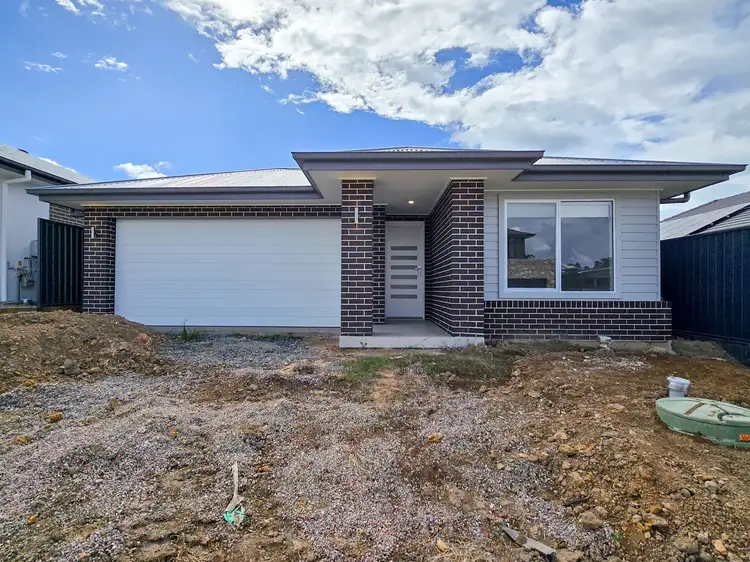 70 Cuttriss Crescent, Wilton NSW 2571
