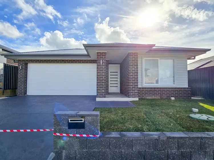 70 Cuttriss Crescent, Wilton NSW 2571