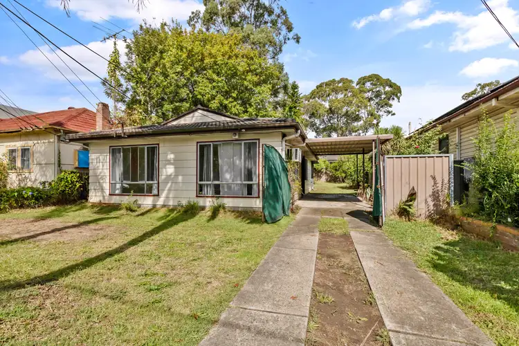 6A Kurrajong Avenue