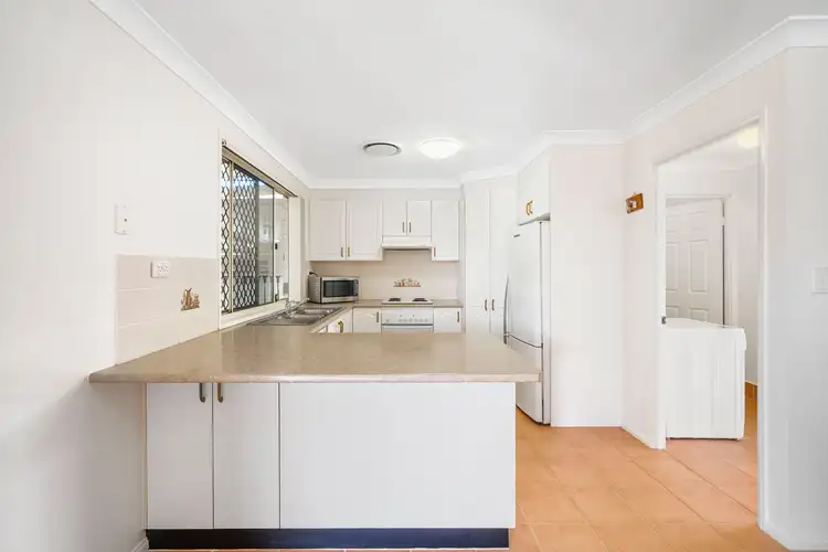 Sixth view of Homely unit listing, 8/4 Kerry Street, Kippa-Ring QLD 4021