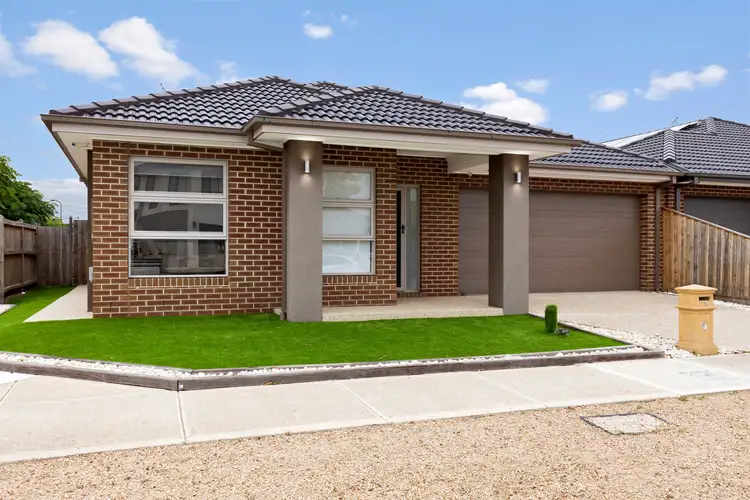 1 Braeheid Court, Doreen VIC 3754