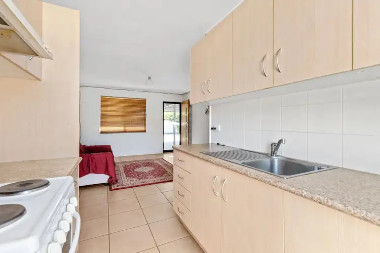 Fifth view of Homely unit listing, 4/99 Borilla Street, Emerald QLD 4720